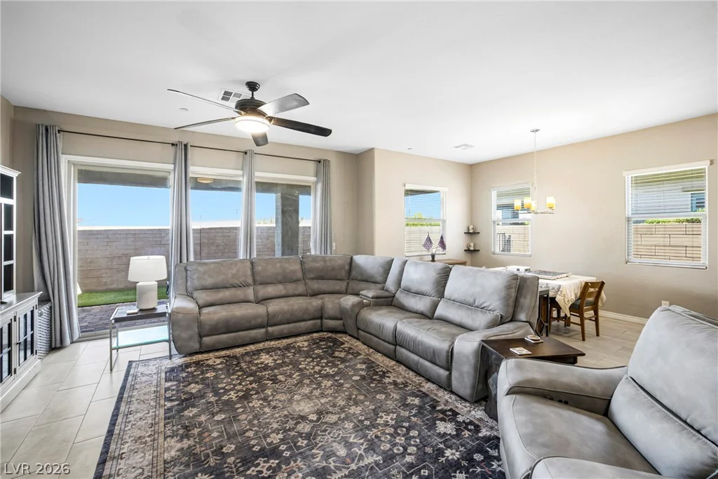697 Otter Brook, Henderson, NV 89011