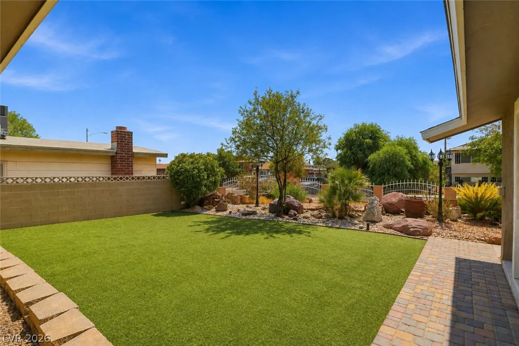 6232 McAllister, Las Vegas, NV 89107