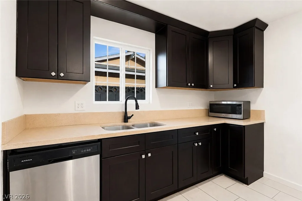 6232 McAllister, Las Vegas, NV 89107