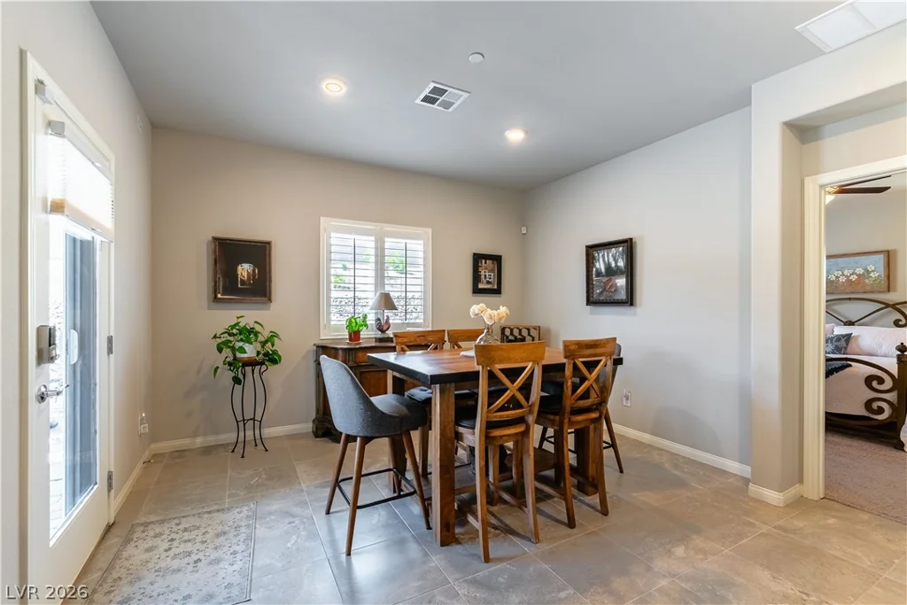 10107 Sequoia Falls, Las Vegas, NV 89149