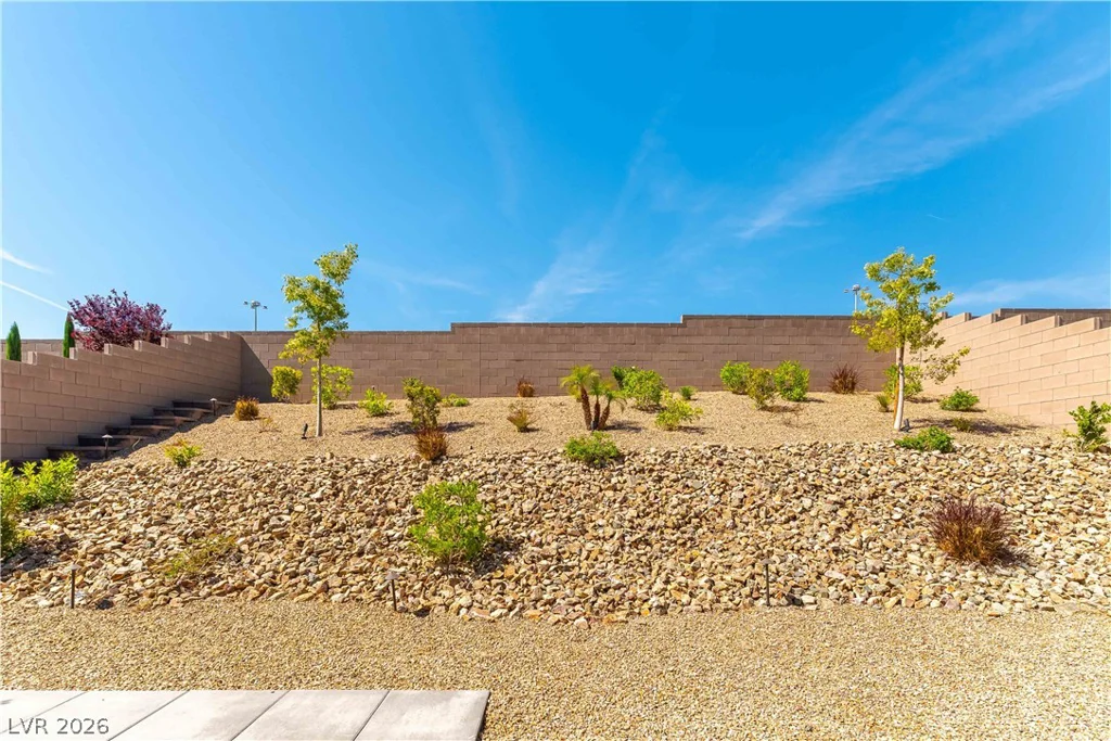 10107 Sequoia Falls, Las Vegas, NV 89149