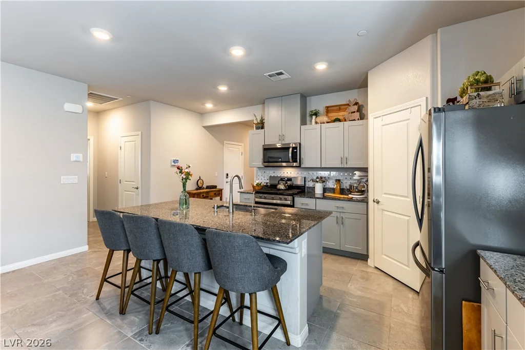 10107 Sequoia Falls, Las Vegas, NV 89149
