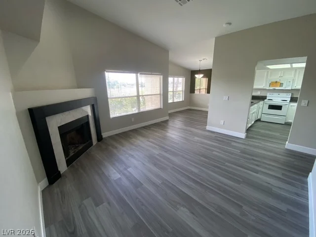 6250 Flamingo, Las Vegas, NV 89103