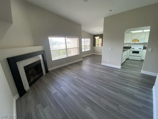 6250 Flamingo, Las Vegas, NV 89103