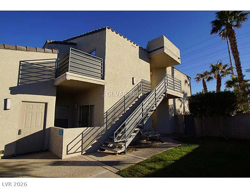 6250 Flamingo, Las Vegas, NV 89103