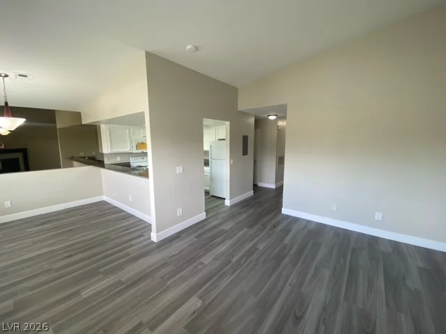 6250 Flamingo, Las Vegas, NV 89103