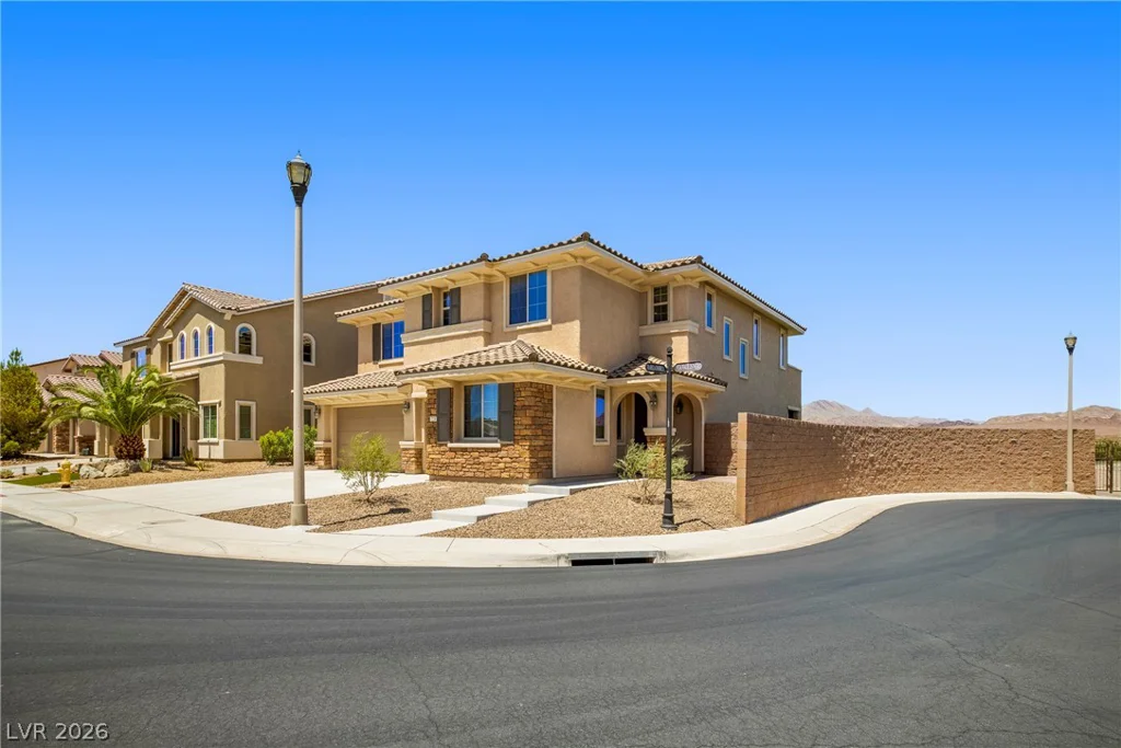 228 Via Vallisneri, Henderson, NV 89011
