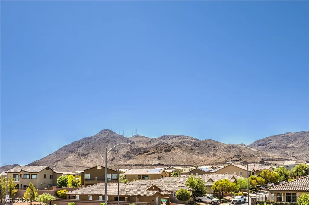 913 Estes Cove, Henderson, NV 89012