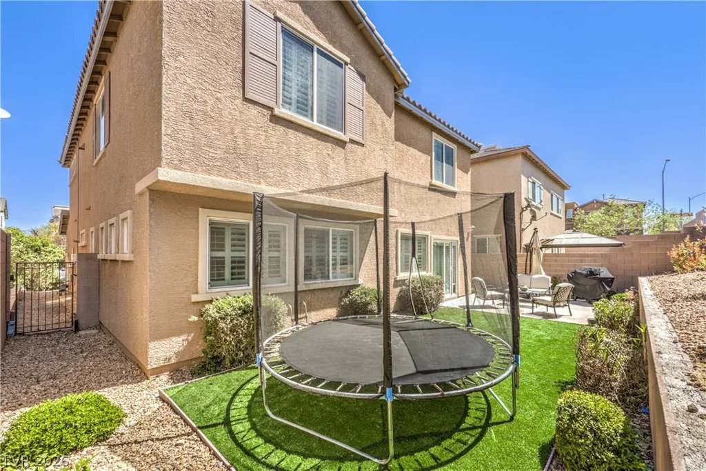 913 Estes Cove, Henderson, NV 89012