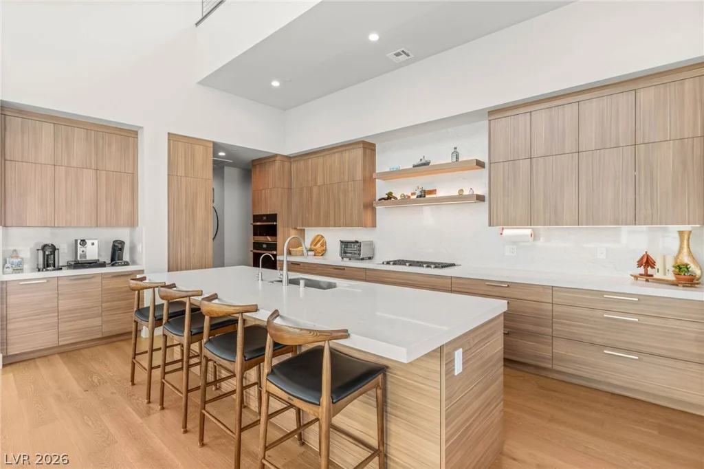 571 Overlook Rim, Henderson, NV 89012