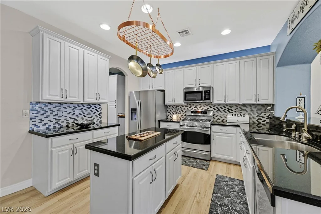 1184 Hollow Reed, Henderson, NV 89011