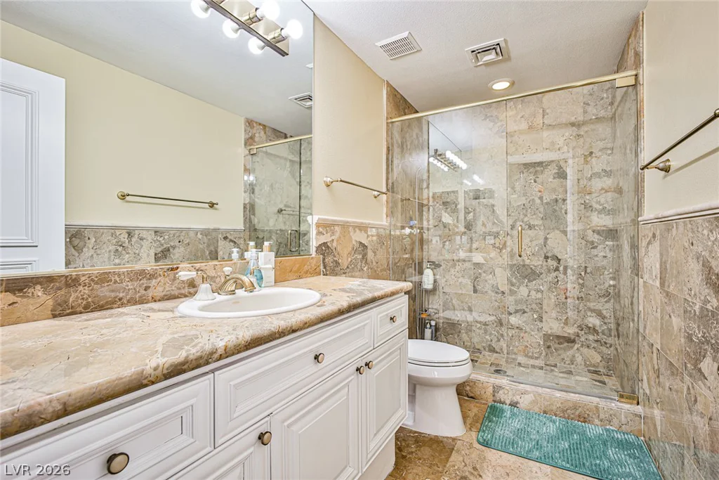 2300 Glenbrook, Las Vegas, NV 89117
