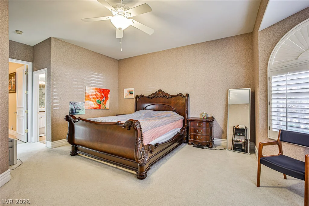 2300 Glenbrook, Las Vegas, NV 89117