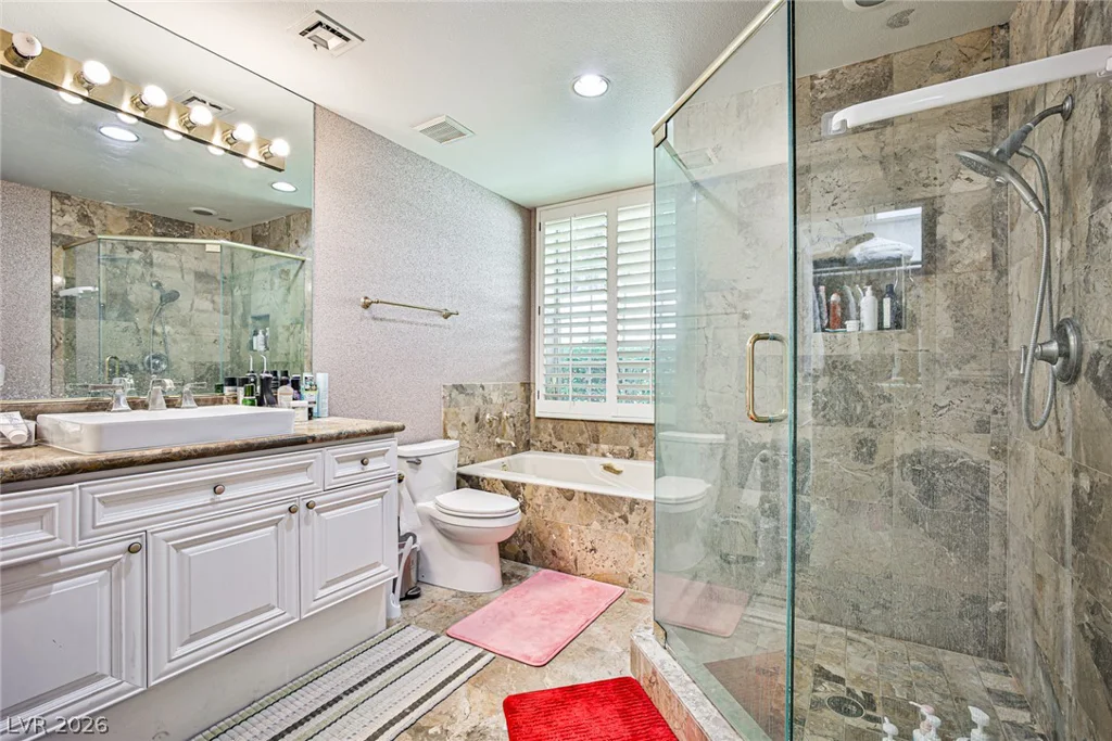 2300 Glenbrook, Las Vegas, NV 89117