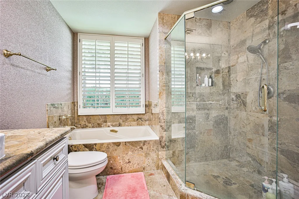 2300 Glenbrook, Las Vegas, NV 89117