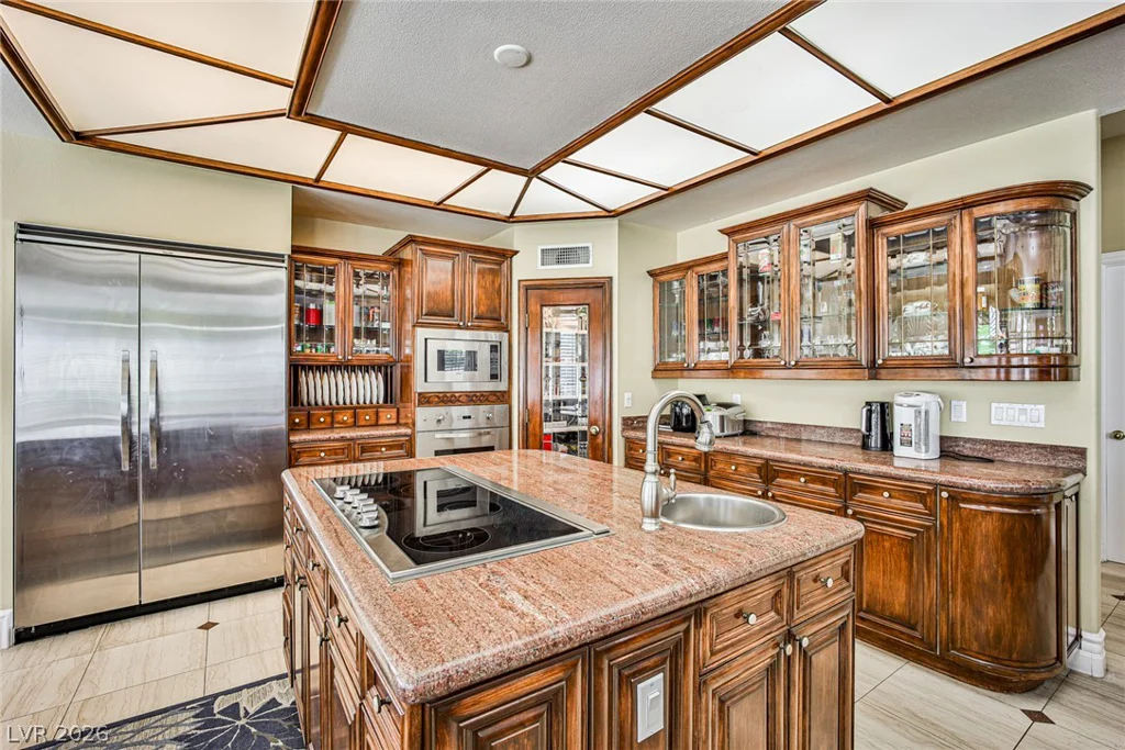2300 Glenbrook, Las Vegas, NV 89117