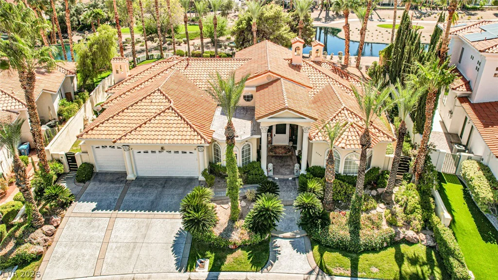2300 Glenbrook, Las Vegas, NV 89117