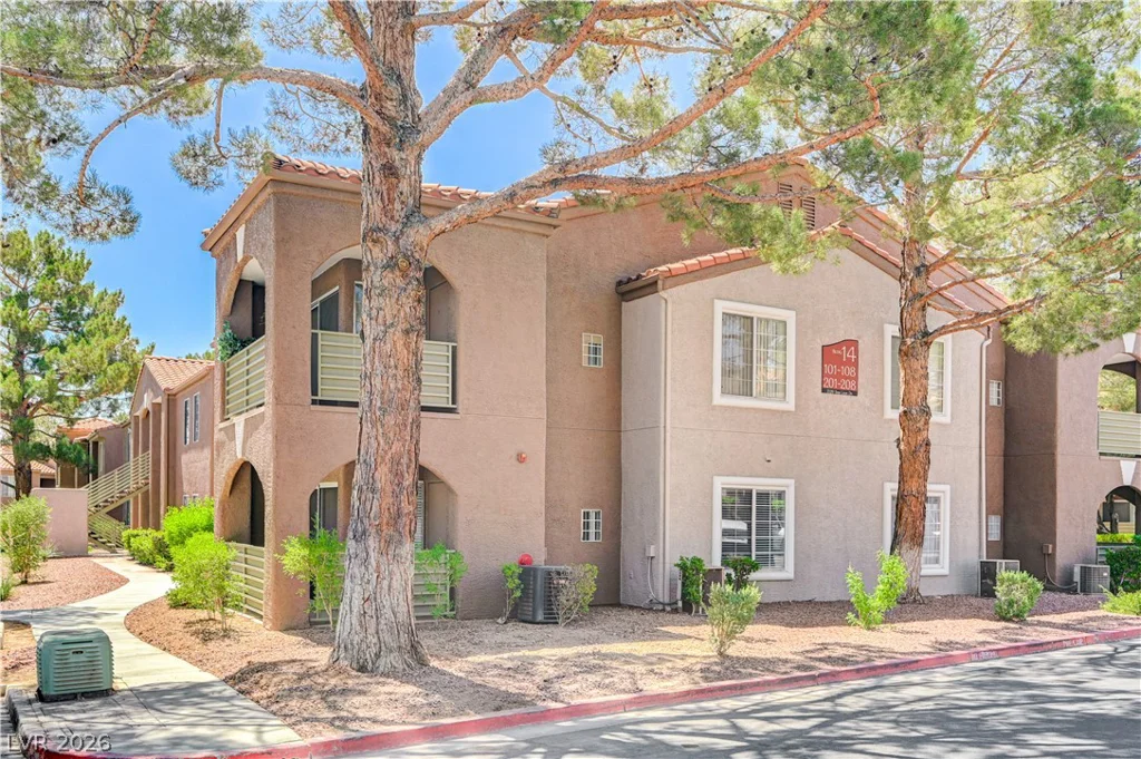 2120 Sealion, Las Vegas, NV 89128