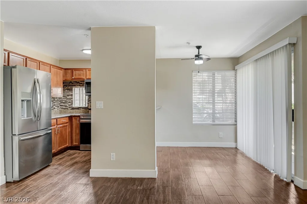 2120 Sealion, Las Vegas, NV 89128