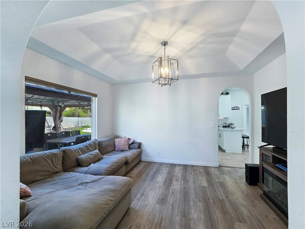 1557 Point Kirby, Las Vegas, NV 89123