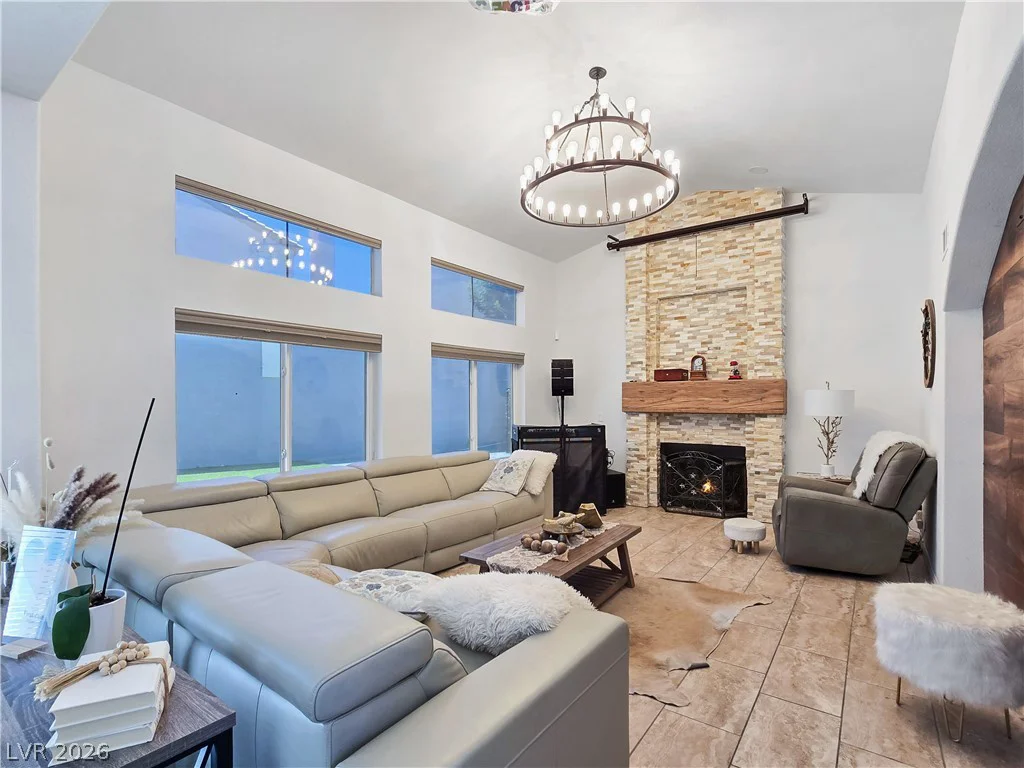 1557 Point Kirby, Las Vegas, NV 89123