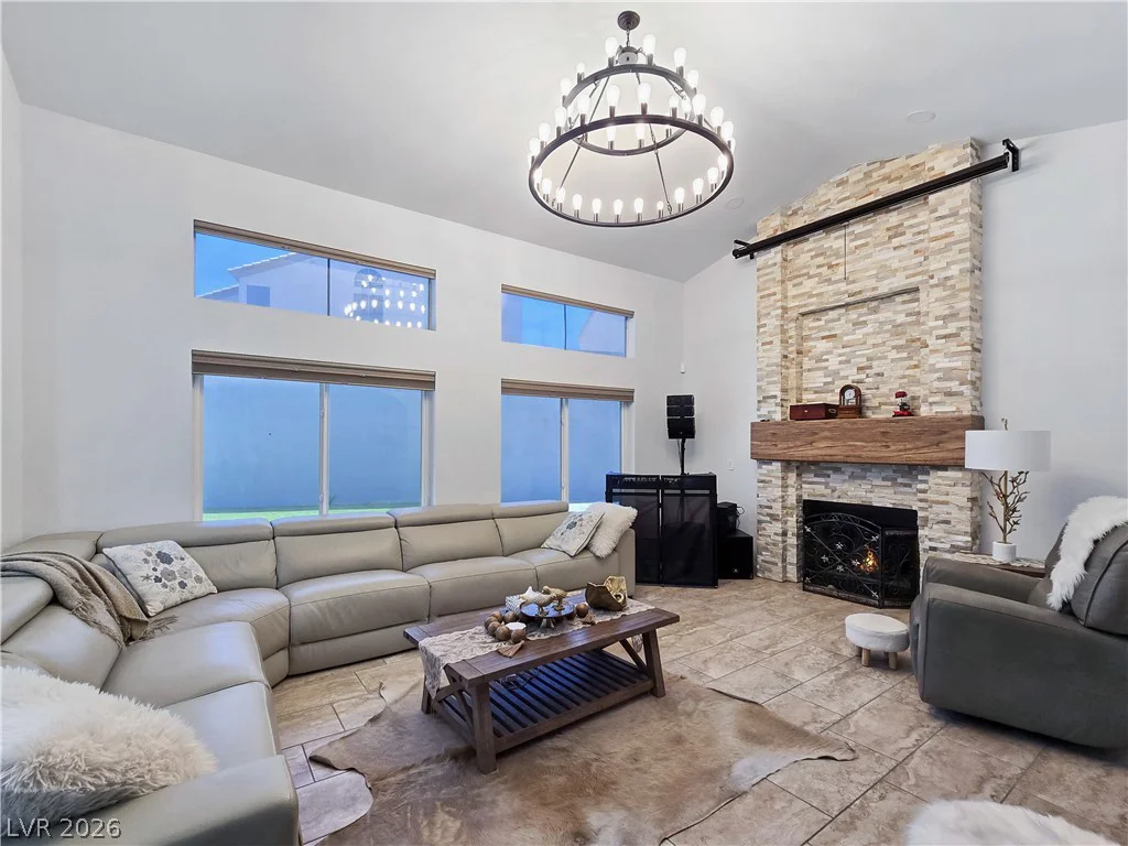 1557 Point Kirby, Las Vegas, NV 89123