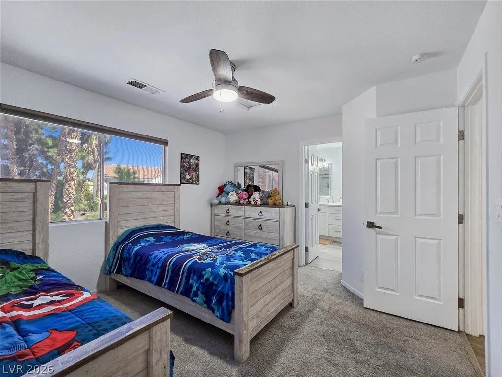1557 Point Kirby, Las Vegas, NV 89123