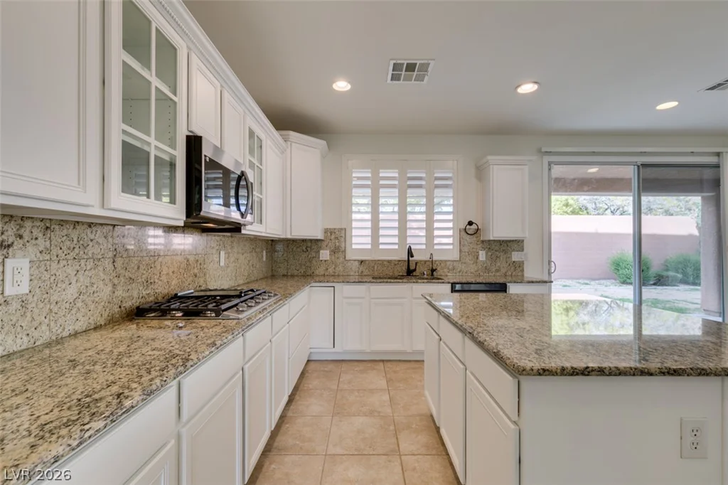 8676 Moreno Mountain, Las Vegas, NV 89178
