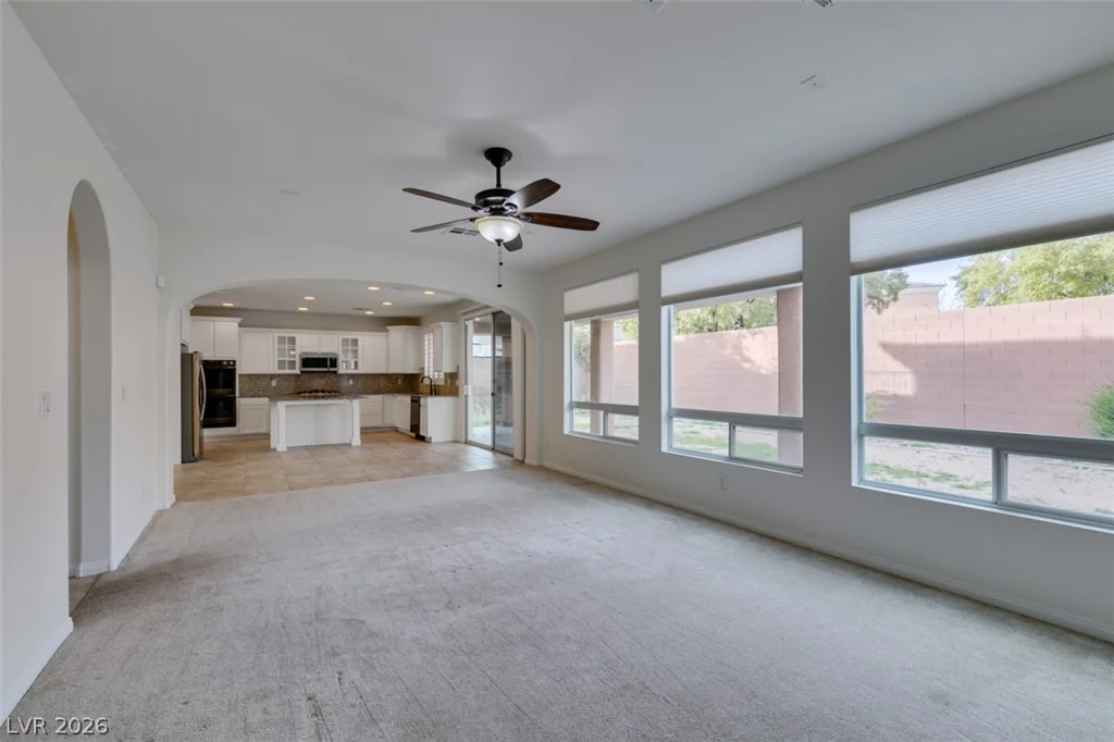 8676 Moreno Mountain, Las Vegas, NV 89178