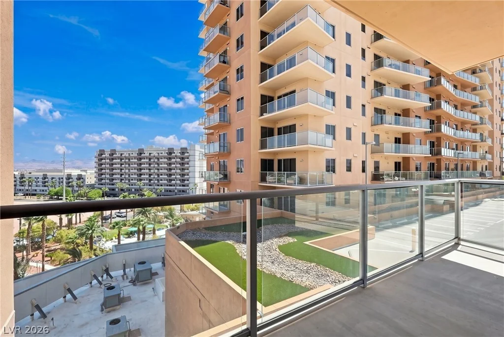 8255 Las Vegas, Las Vegas, NV 89123