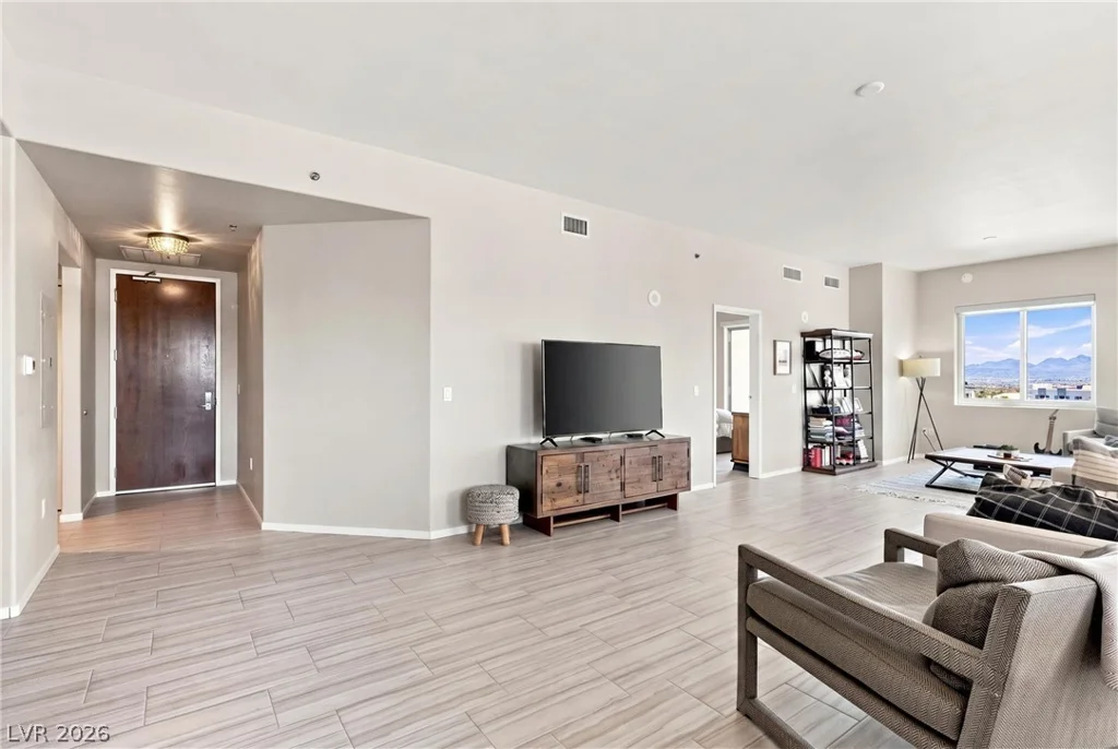 8255 Las Vegas, Las Vegas, NV 89123