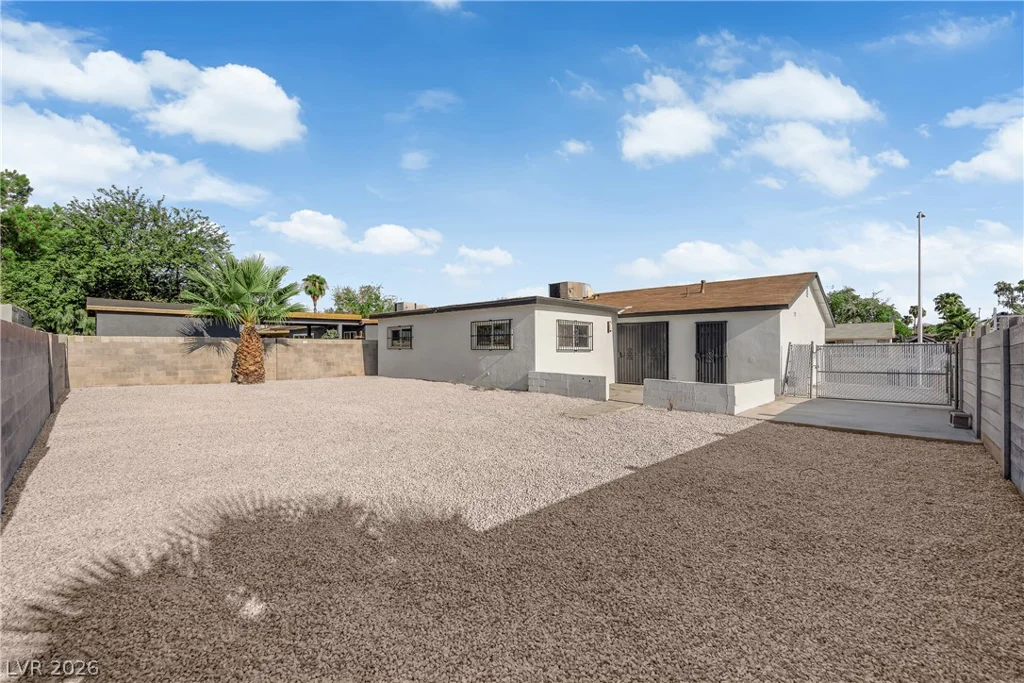 4829 Stillwater, Las Vegas, NV 89110