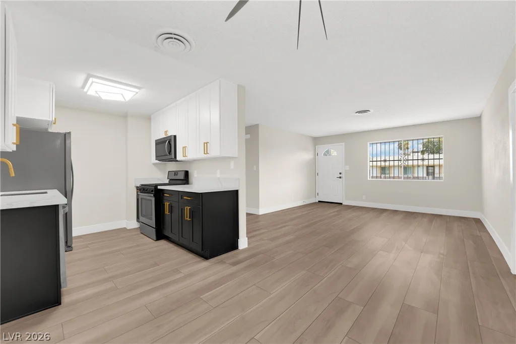 4829 Stillwater, Las Vegas, NV 89110