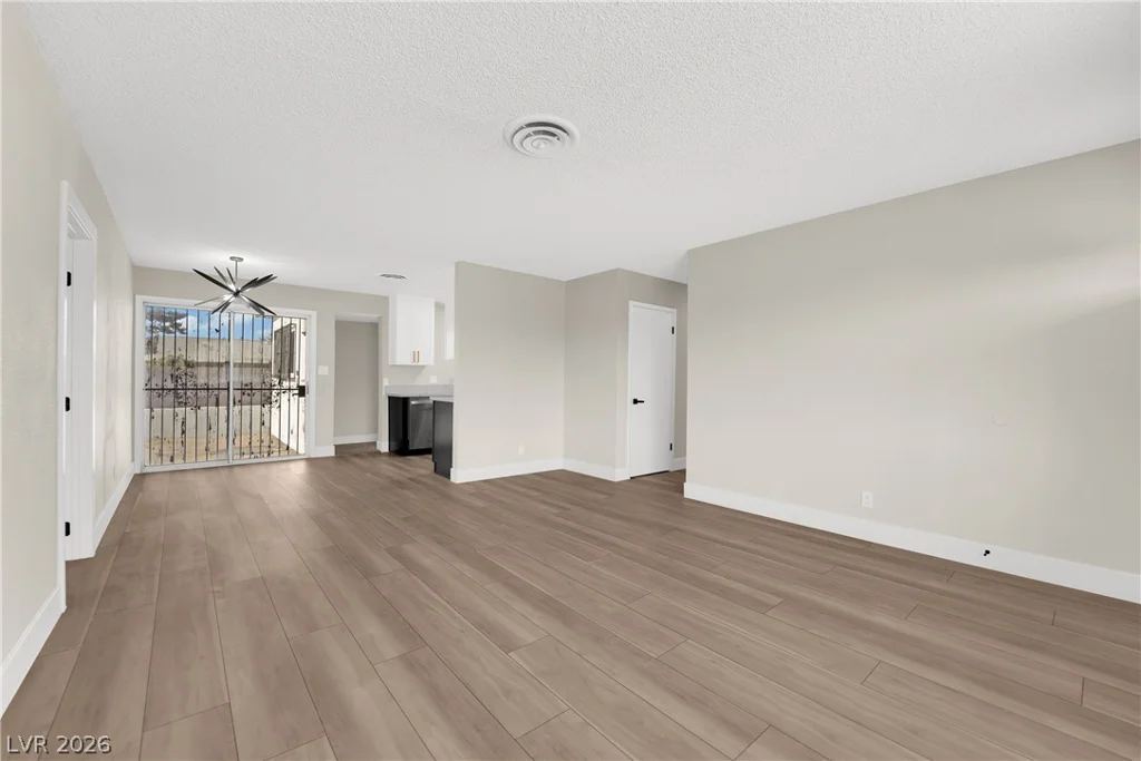 4829 Stillwater, Las Vegas, NV 89110