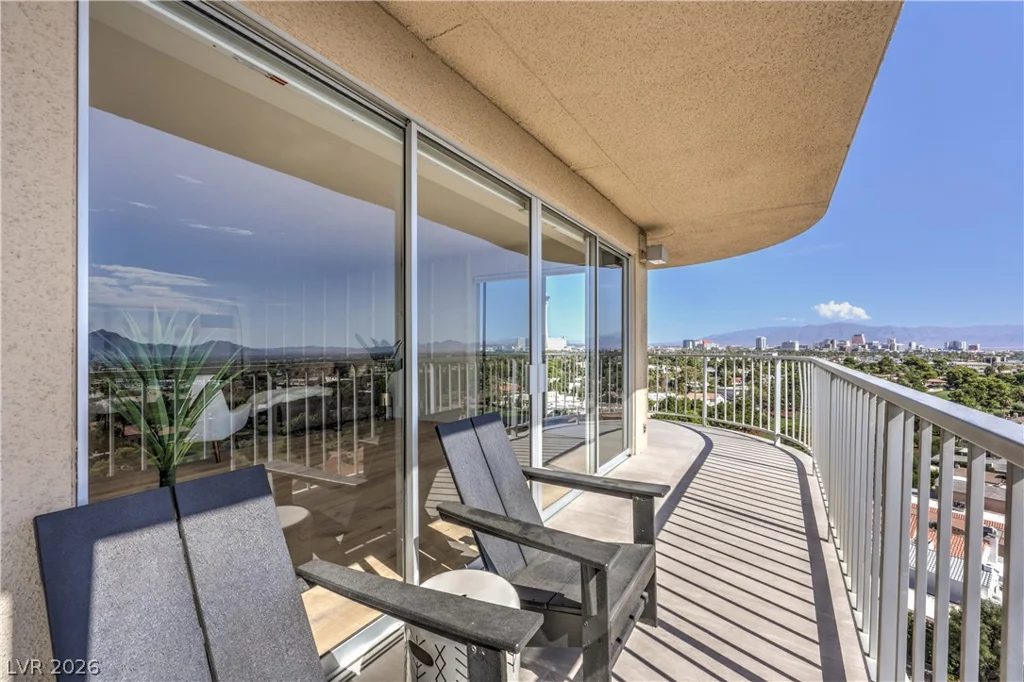 3111 Bel Air, Las Vegas, NV 89109