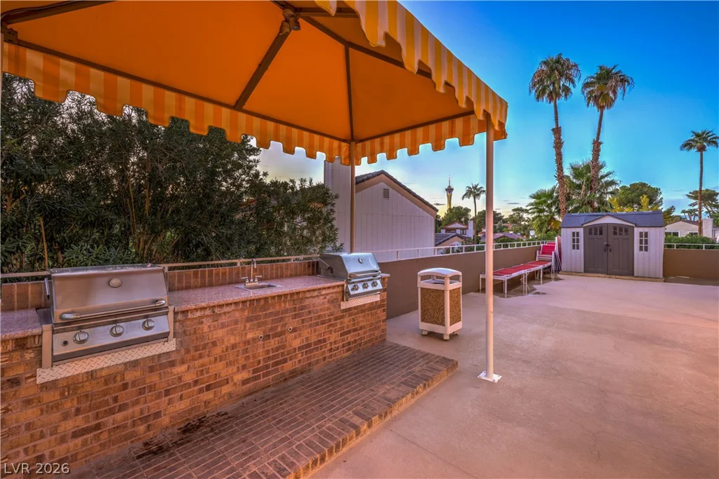 3111 Bel Air, Las Vegas, NV 89109