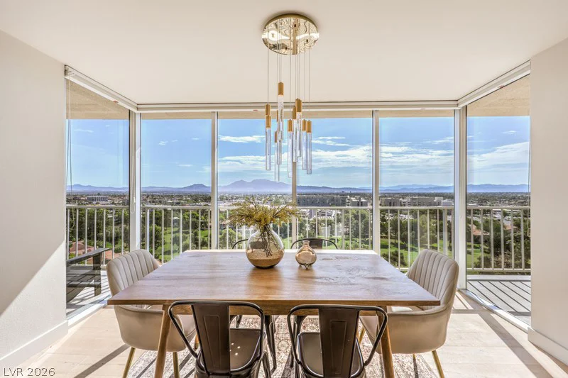 3111 Bel Air, Las Vegas, NV 89109