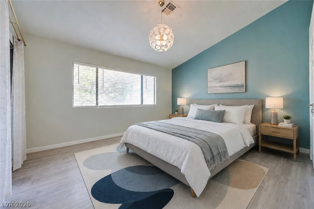 5066 Rainbow, Las Vegas, NV 89118