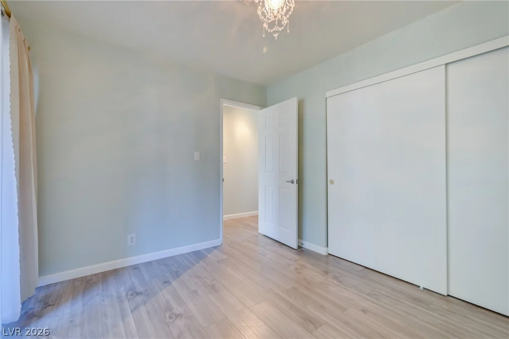 5066 Rainbow, Las Vegas, NV 89118