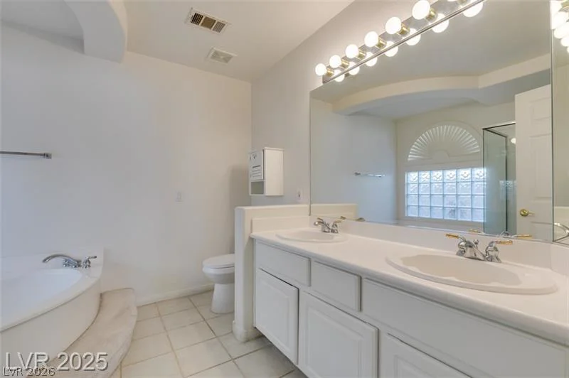 1682 Graystone Canyon, Las Vegas, NV 89183