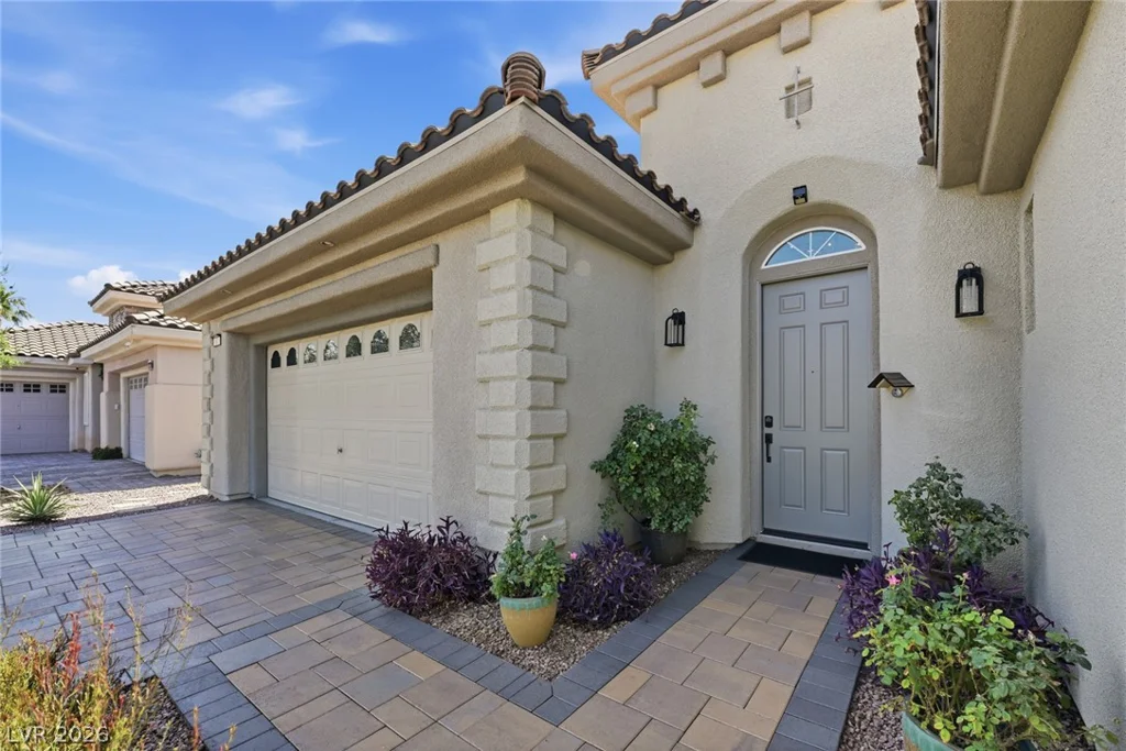 65 Twilight Rose, Las Vegas, NV 89138