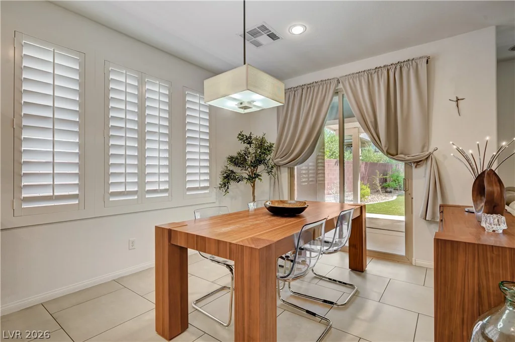 5483 Alden Bend, Las Vegas, NV 89135
