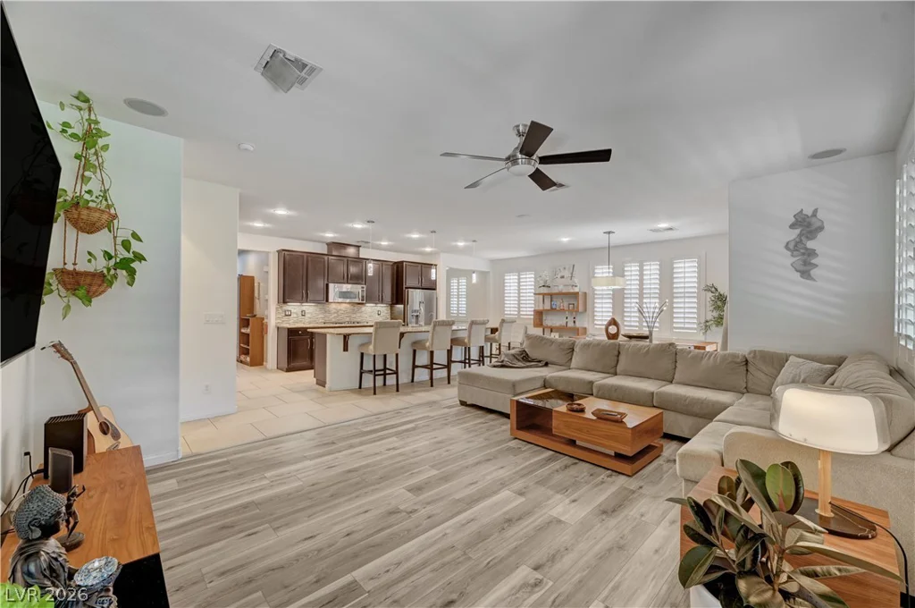 5483 Alden Bend, Las Vegas, NV 89135