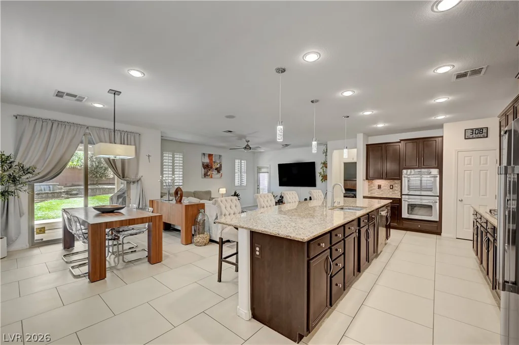 5483 Alden Bend, Las Vegas, NV 89135