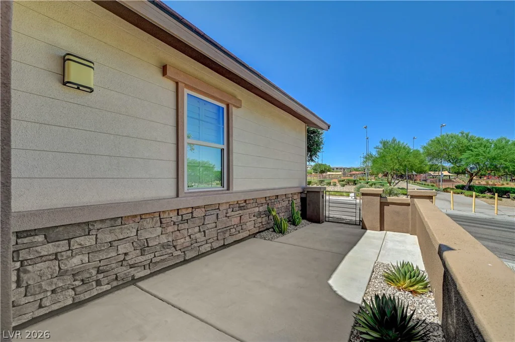5483 Alden Bend, Las Vegas, NV 89135