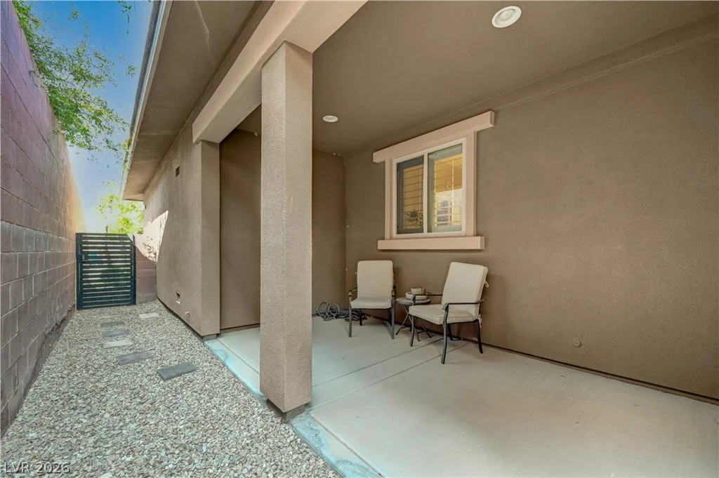 5483 Alden Bend, Las Vegas, NV 89135