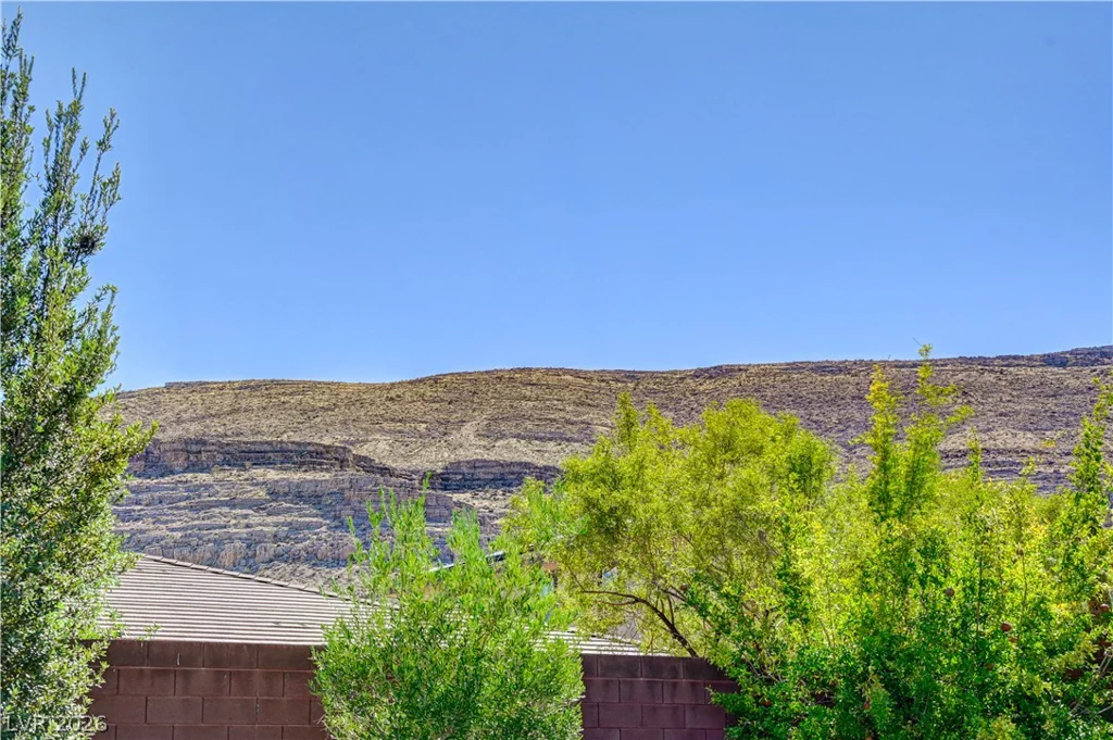 5483 Alden Bend, Las Vegas, NV 89135