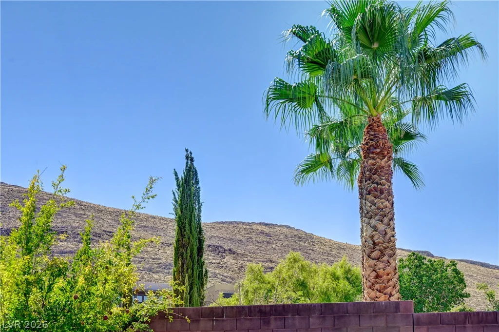 5483 Alden Bend, Las Vegas, NV 89135