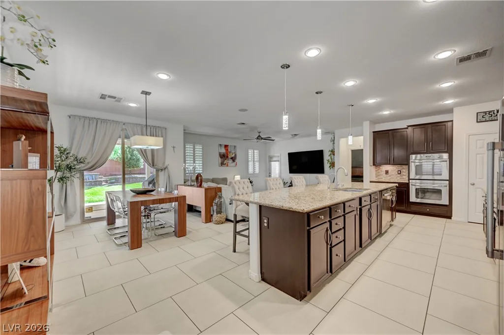 5483 Alden Bend, Las Vegas, NV 89135