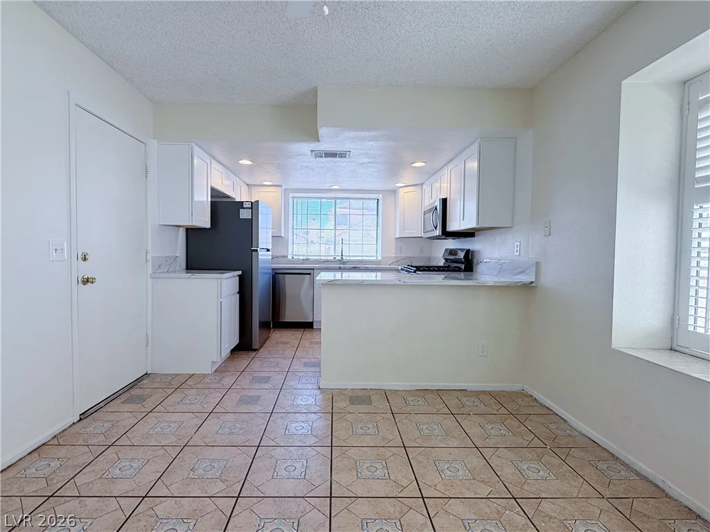 6544 Hartwood, Las Vegas, NV 89108